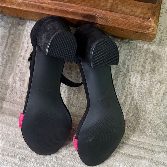 Elegant Black and Pink Women's block Heels NWOT size 7.5 - Picture 8 of 9